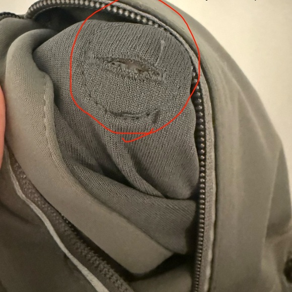 Women's Windproof Vest Outerwear Gray 6 Pockets & Reflective Design Size Large - Picture 12 of 16